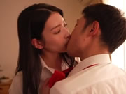 與男學生反覆發生性愛的人妻教師 本莊鈴